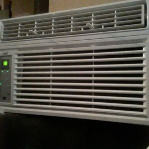 Artic king window unit